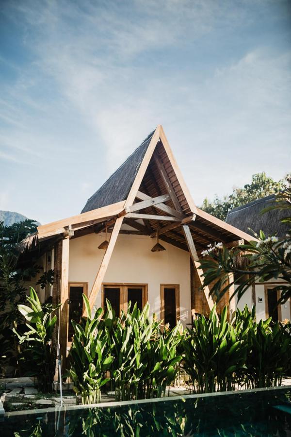 Kalyssa Beach Bungalows เปมูเตรัน ภายนอก รูปภาพ