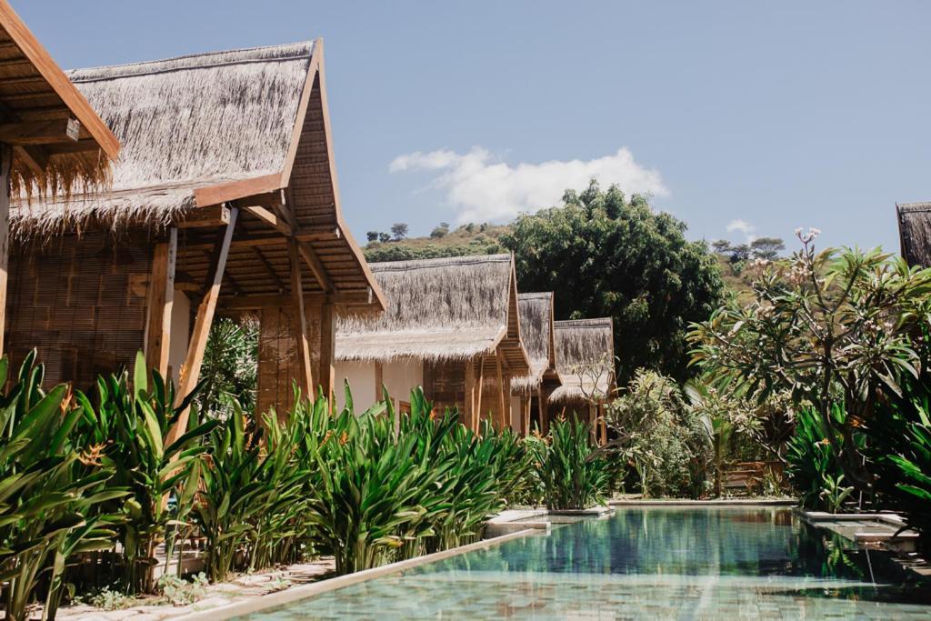 Kalyssa Beach Bungalows เปมูเตรัน ภายนอก รูปภาพ